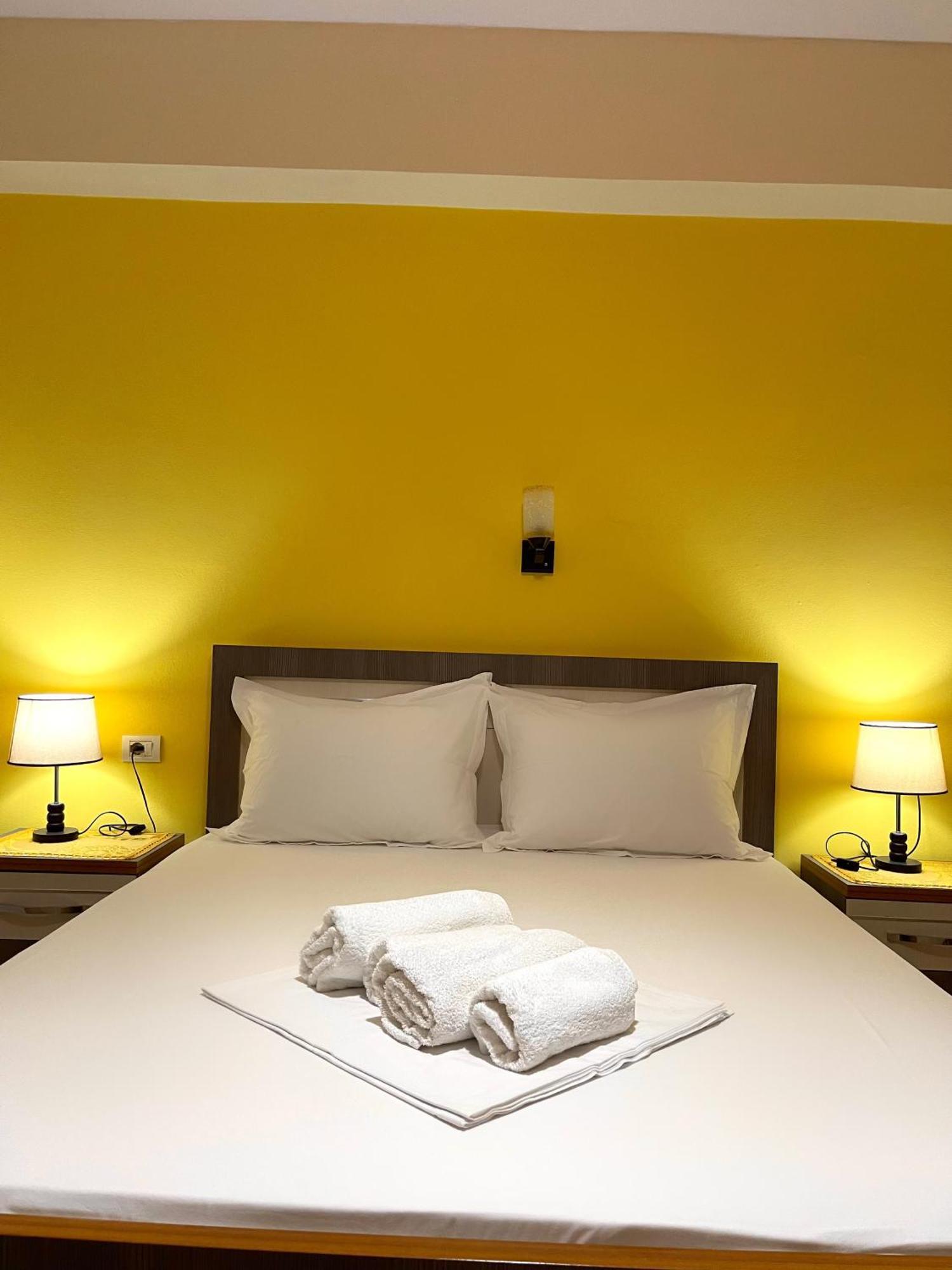 Melina Apartments Σαράντα Εξωτερικό φωτογραφία