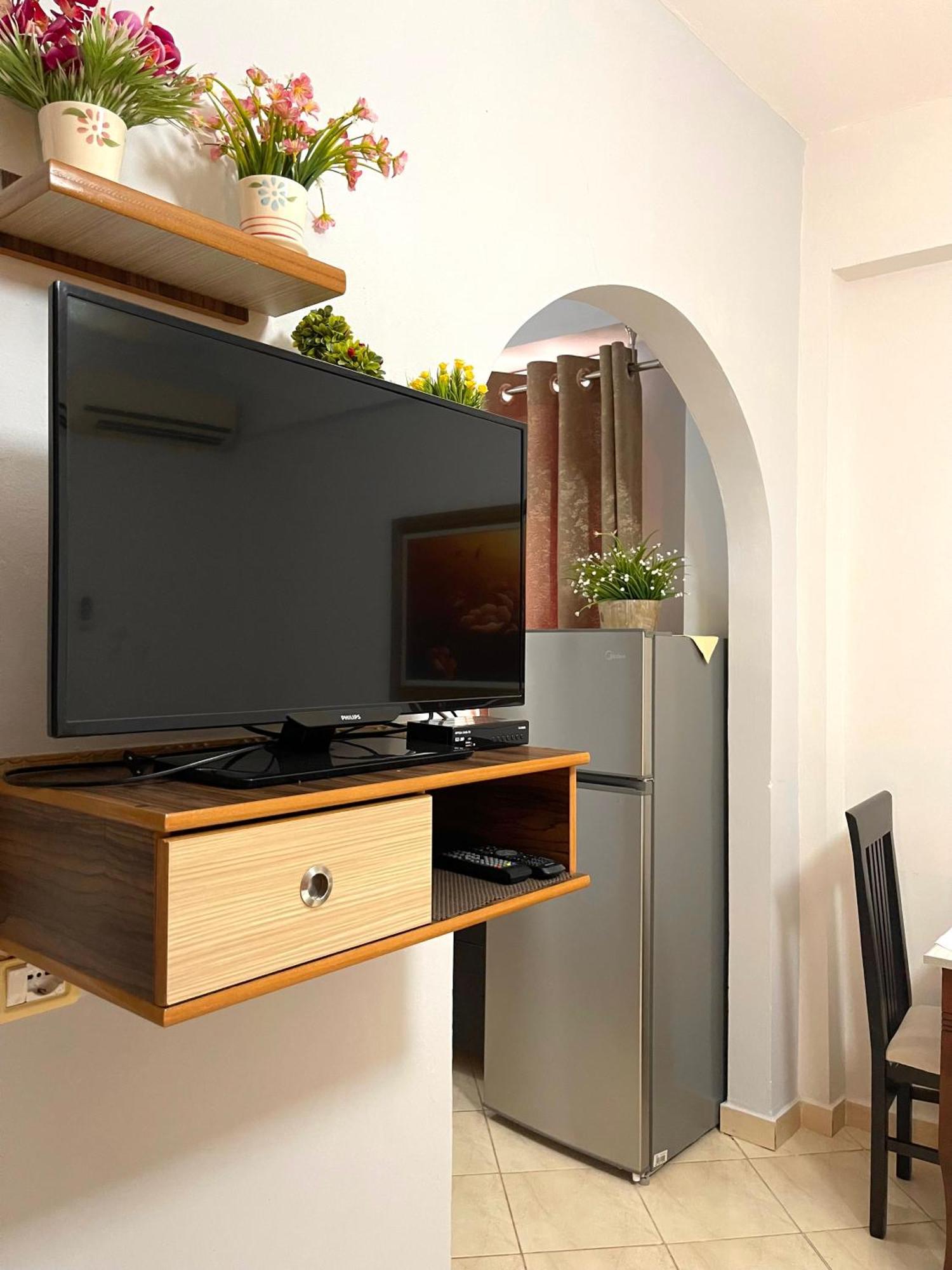 Melina Apartments Σαράντα Εξωτερικό φωτογραφία