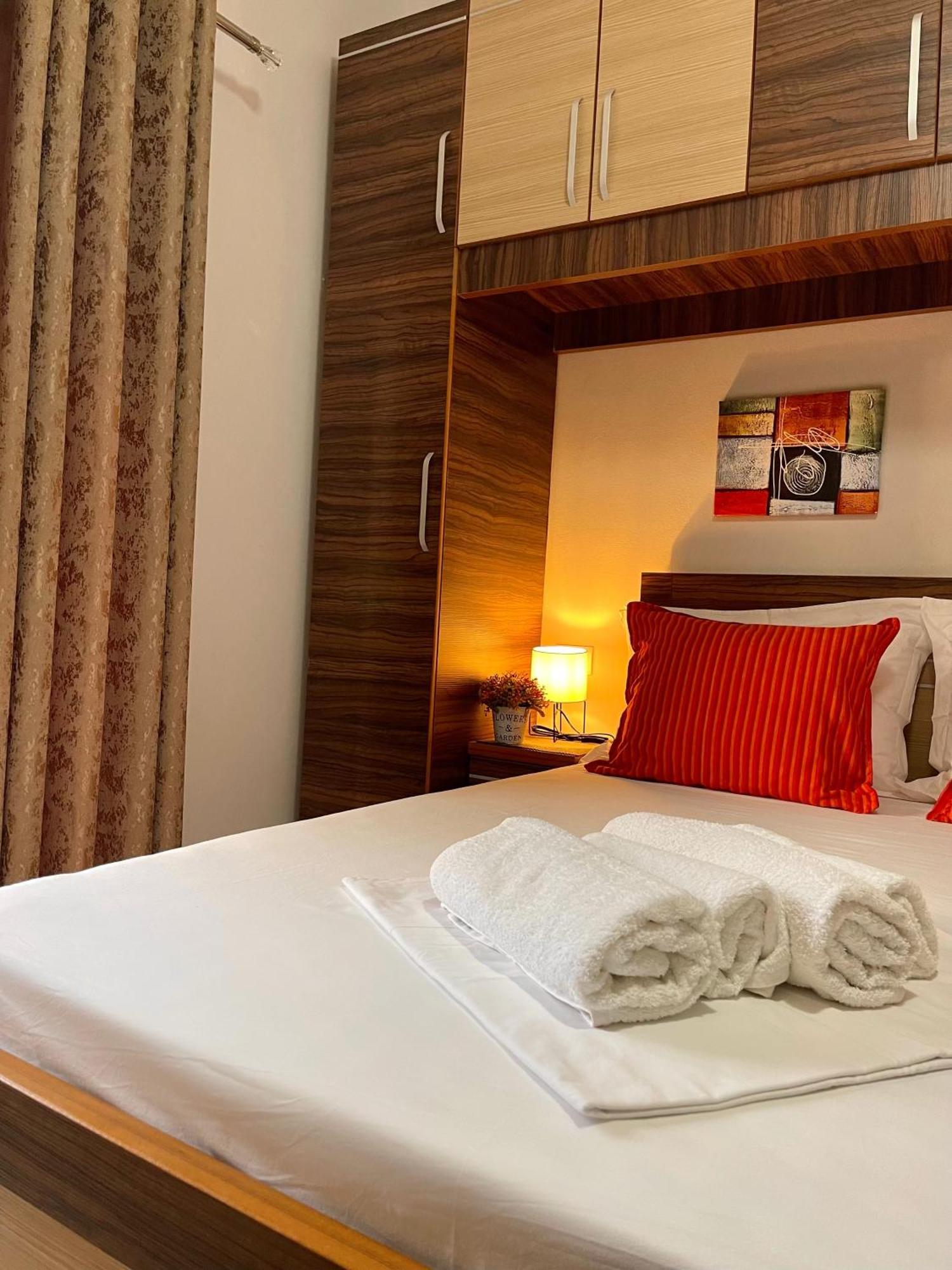 Melina Apartments Σαράντα Εξωτερικό φωτογραφία