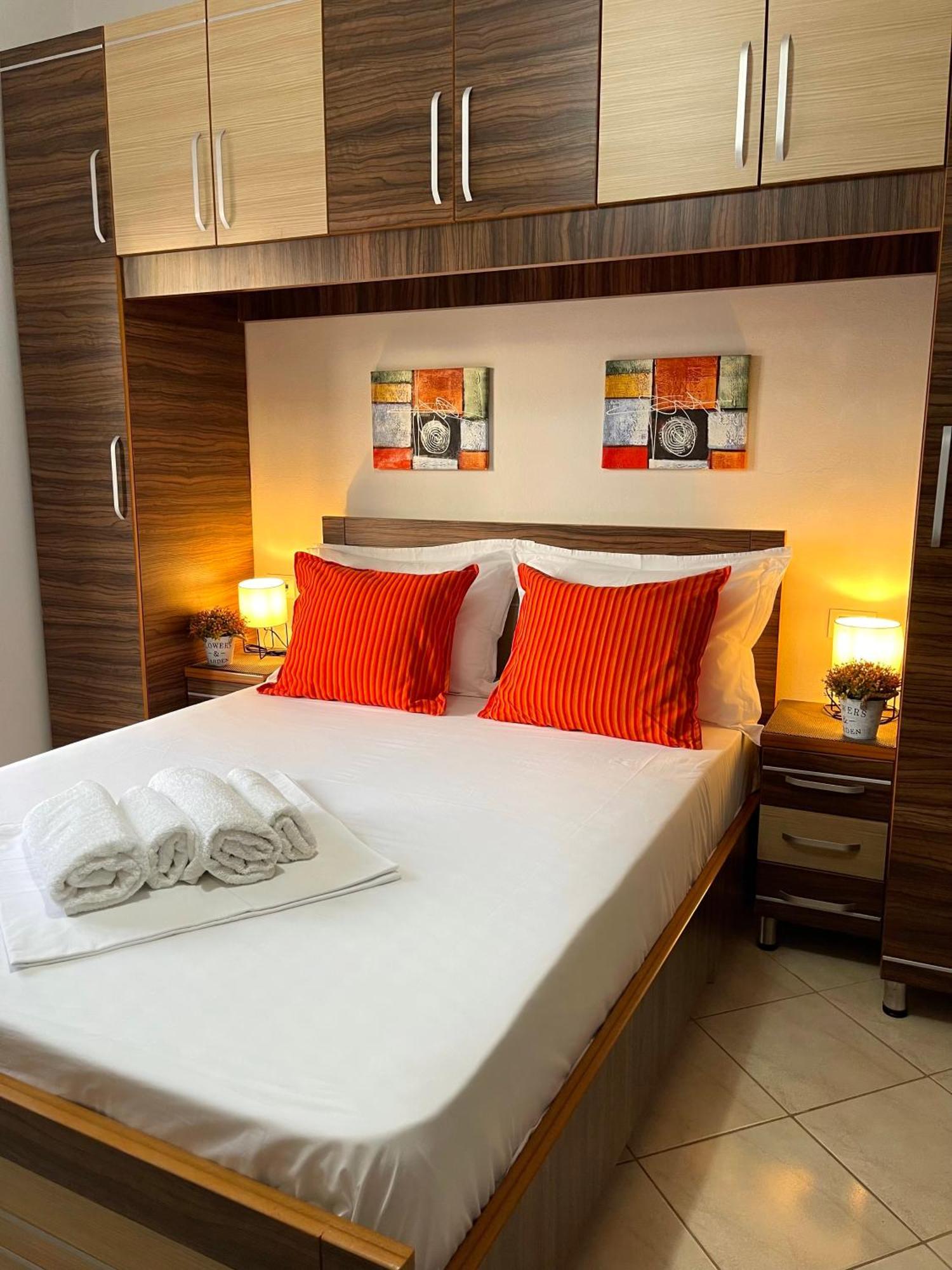 Melina Apartments Σαράντα Εξωτερικό φωτογραφία